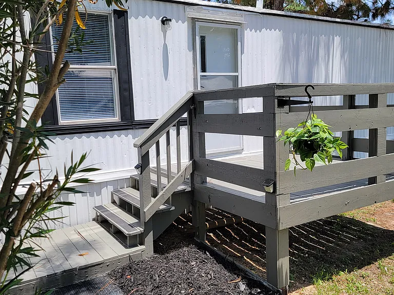 4 Edge St — Photo 21