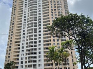 Two Tequesta Point, Miami, FL 33131