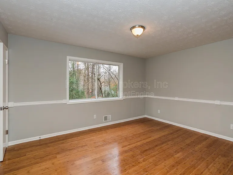 2700 Creekview Point NW — Photo 18