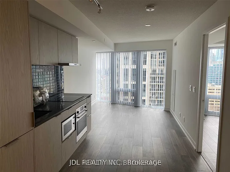 60 Shuter St #2203 — Photo 3