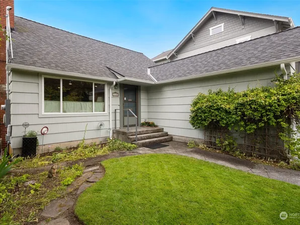 3435 61st Avenue SW, Seattle, WA 98116