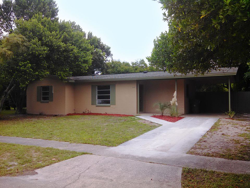 1st image of 2489 Barbarossa Ave