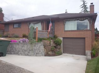 8832 42nd Ave SW, Seattle, WA 98136