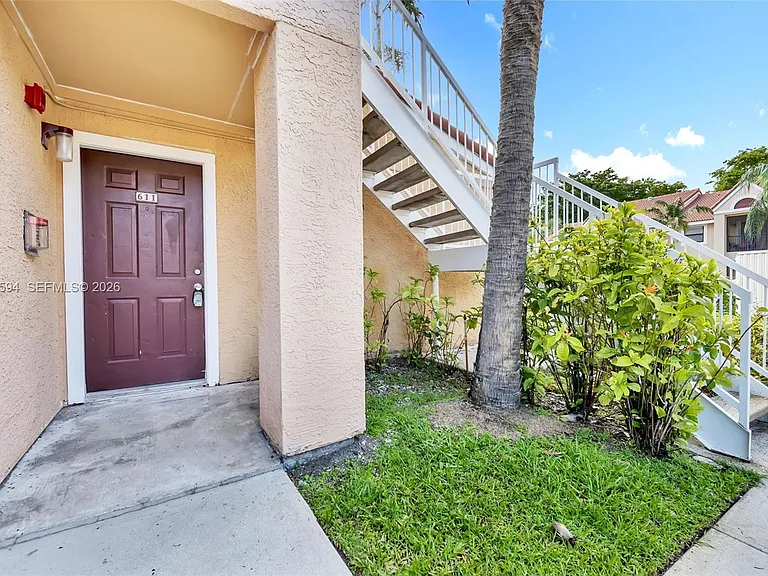 15560 SW 104th Ter #611 — Photo 25