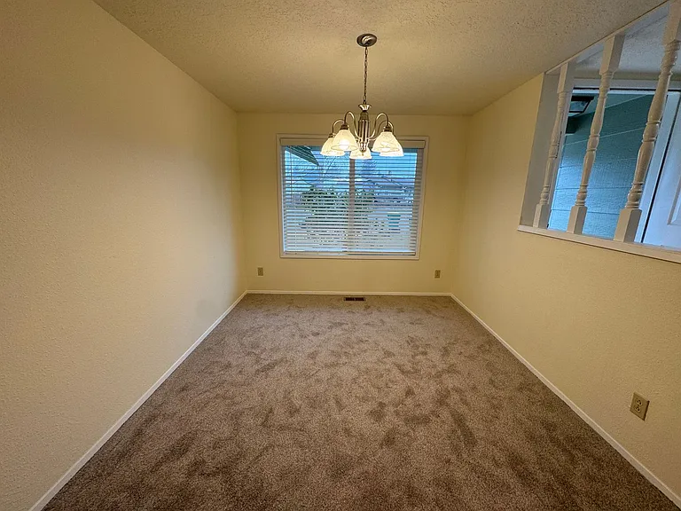 2181 SW 213th Pl — Photo 3