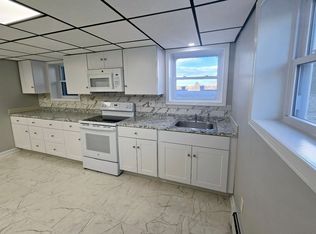 250 Northern Blvd #A, Newburyport, MA 01950