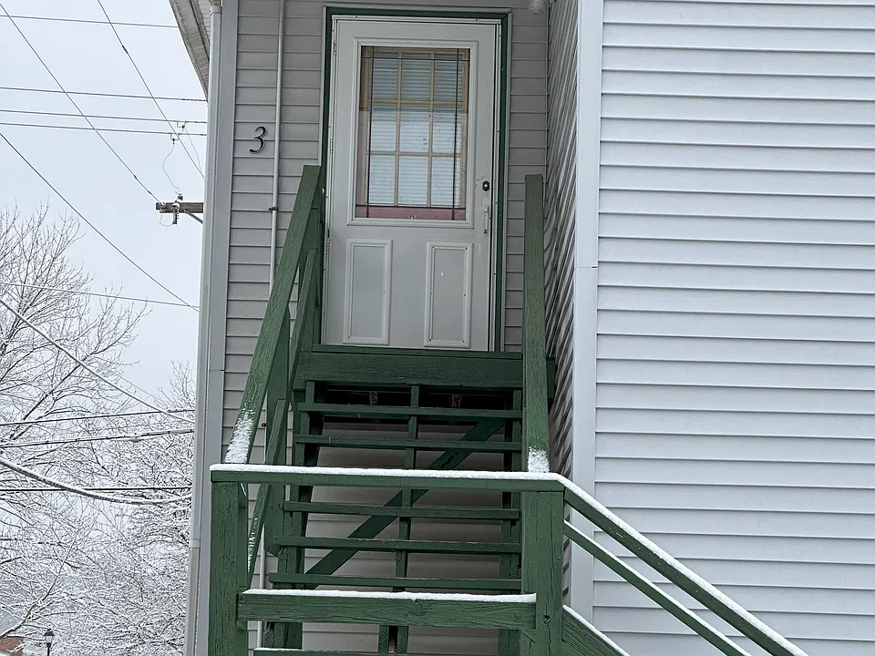 335 W State St