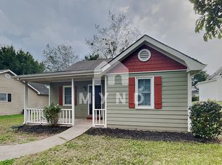 201 Stoney Point Cv, Carrollton, GA 30116