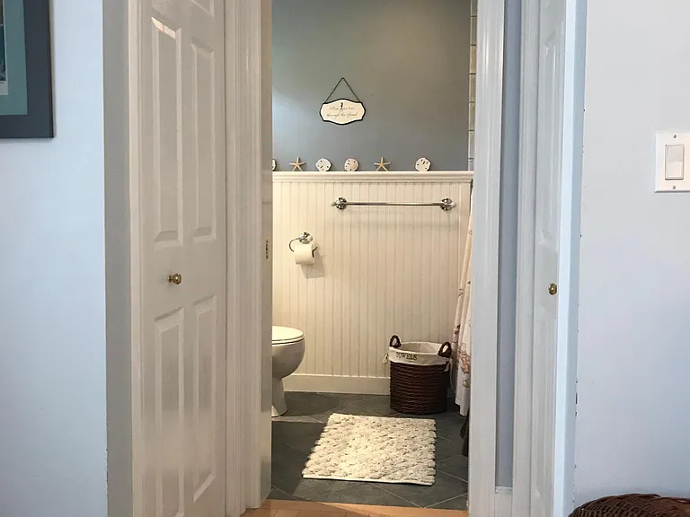 En suite bathroom