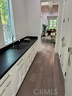 4435 Camellia — Photo 13