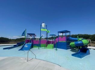 106 Sunflower Ln, Calhoun, GA 30701