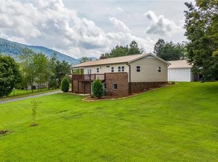 4952 Mountain View Ln, Morganton, NC 28655