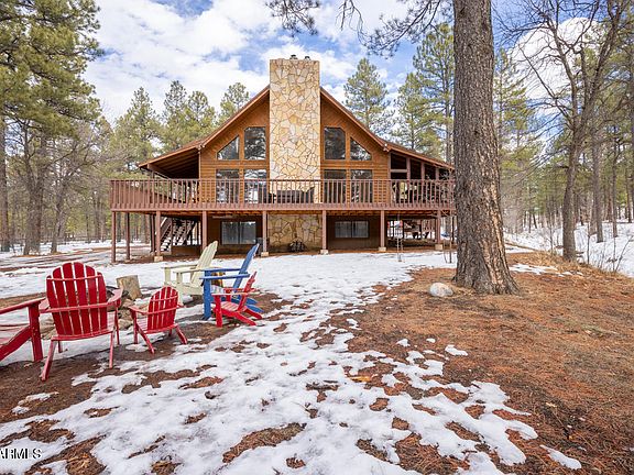 2nd image of 561 RIM Drive
