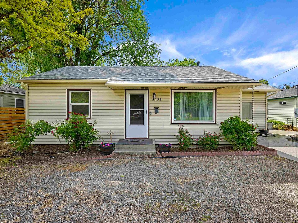 2239 S Broadway Ave, Boise, ID 83706 | Zillow