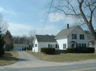 379 County Rd, West Wareham, MA 02576