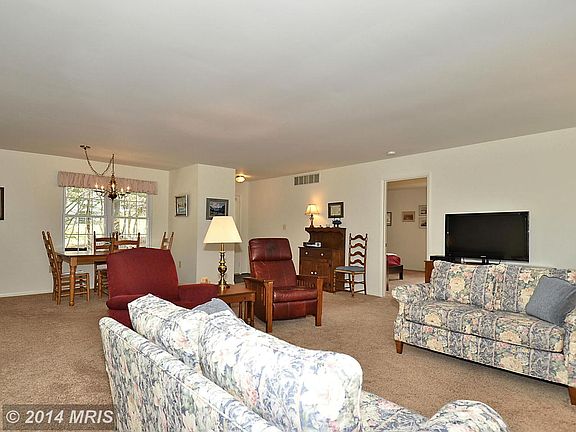2nd image of 751 Bon Haven Dr