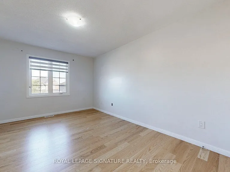 138 Sun King Cres — Photo 29