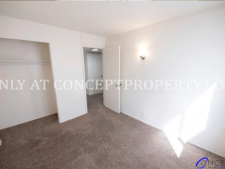 Foothill Terrace — Photo 148