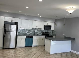 302 NW 16th St, Fort Lauderdale, FL 33311