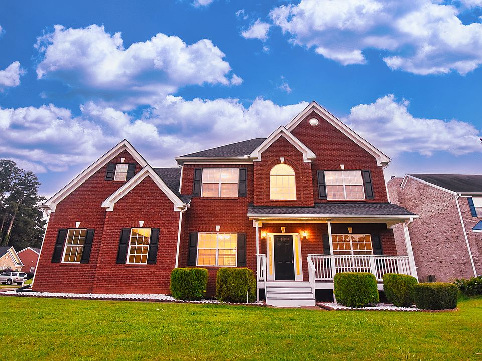 1st image of 800 Barkley Manor Ct