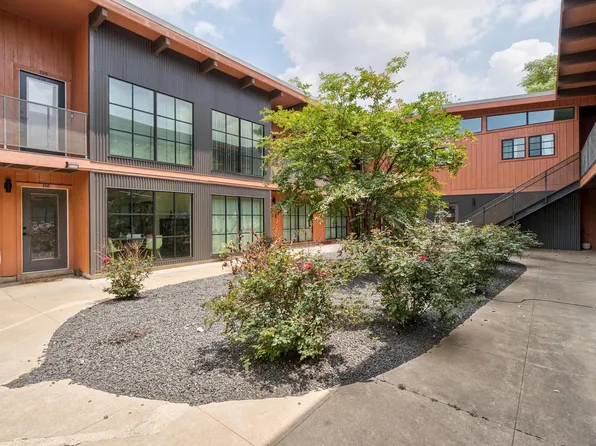 400 E 30th St #200, Austin, TX 78705