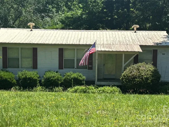 6544 Helens Way, Denver, NC 28037