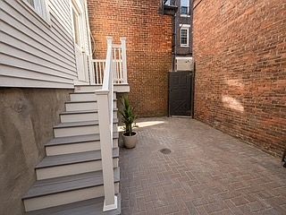 5th image of 6 Endicott Ct #1