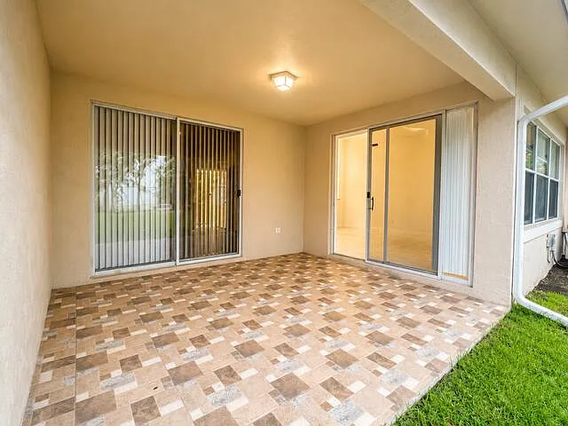 2480 S Coral Trace Cir — Photo 12