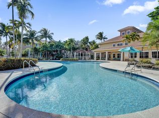 6426 Emerald Dunes Dr APT 304, West Palm Beach, FL 33411