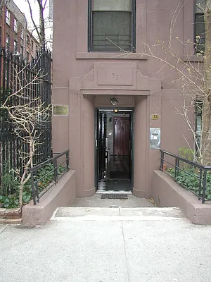 Rented by Yuco Management | media 12