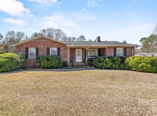 6330 Richburg Rd, Great Falls, SC 29055