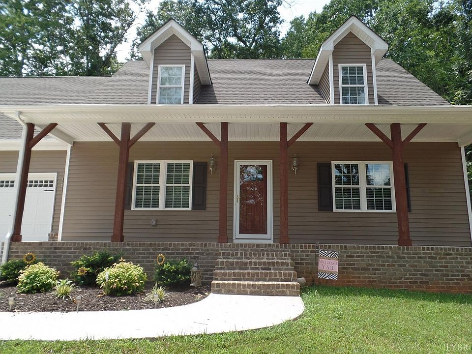 1st image of 118 Seven Oaks Dr