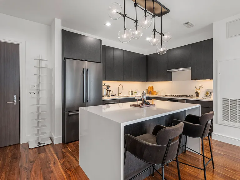 99 Sumner St #321 — Photo 8