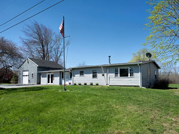 38 Lake View Drive, Rockland, ME 04841