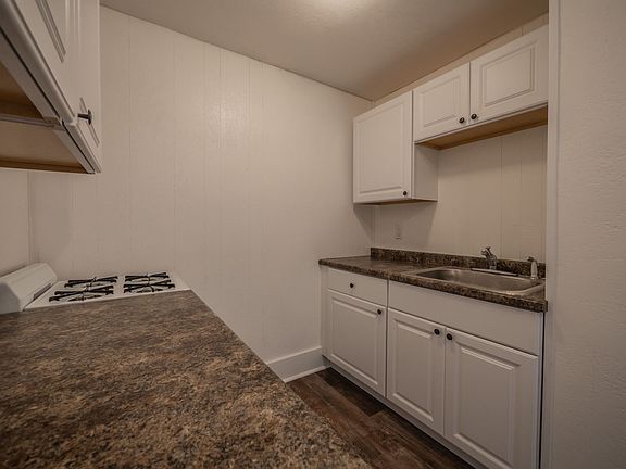 5th image of 108 N Buchanan St APT 4