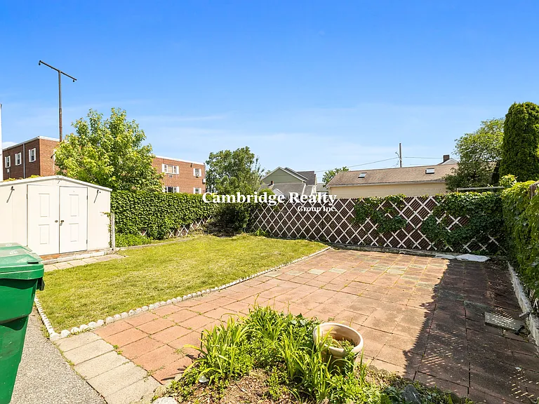 14 Windsor Rd #2T — Photo 17