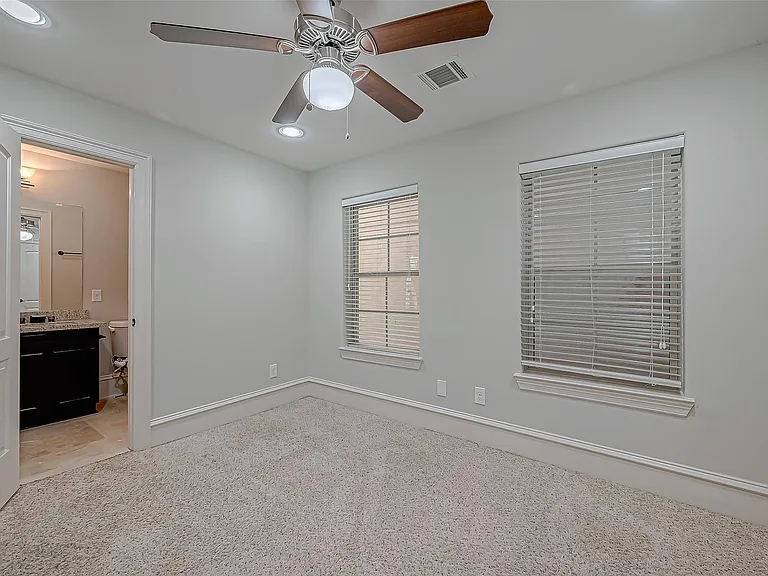5226 Kiam St #1002 — Photo 17