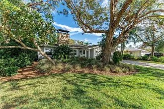 5610 Creekwood Dr Photo 1