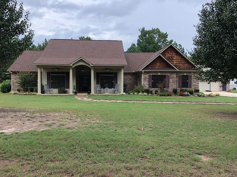 1st image of 48 Sweetgum Cir