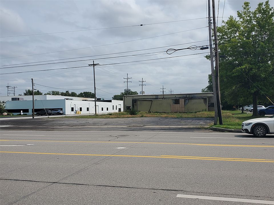 2nd image of 2635 W 12th St