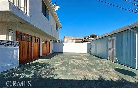 1125 N Heliotrope Dr — Photo 34