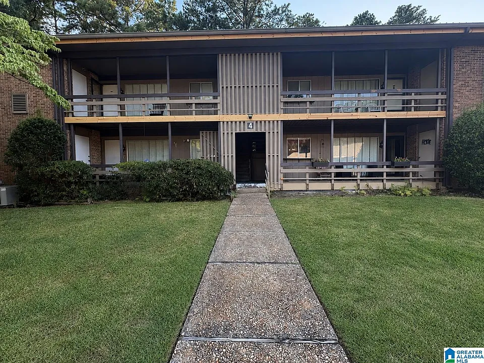 3101 Lorna Rd #422