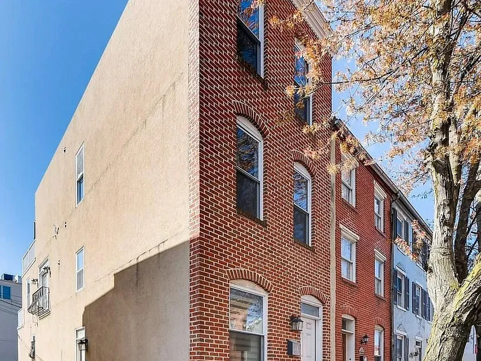5 W West St #2