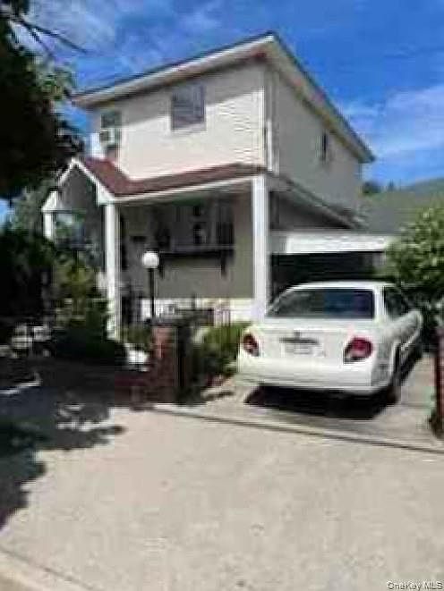 1st image of 135-21 Denis Street