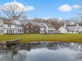 80 Governors Ln, Fairfield, CT 06824