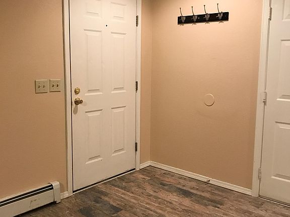 5th image of 2416 55th St APT B