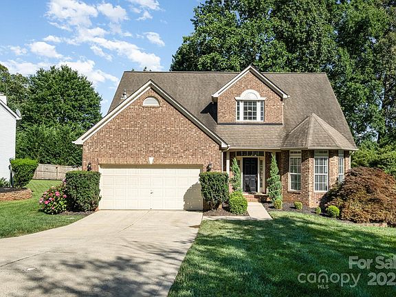 3rd image of 19509 Trintella Ln