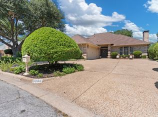 6960 Allen Place Dr, Fort Worth, TX 76116