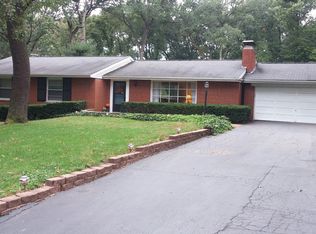 1223 Briarwood Dr, Saint Louis, MO