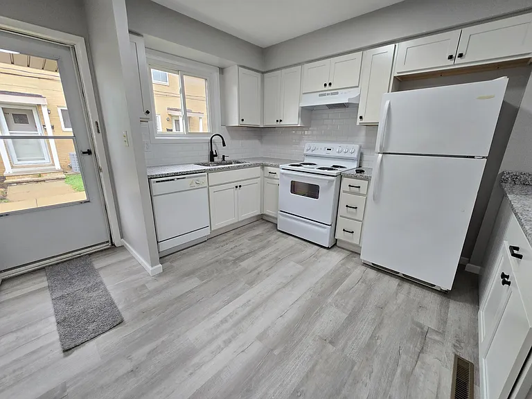 1400 Ranchland Dr #101 — Photo 5